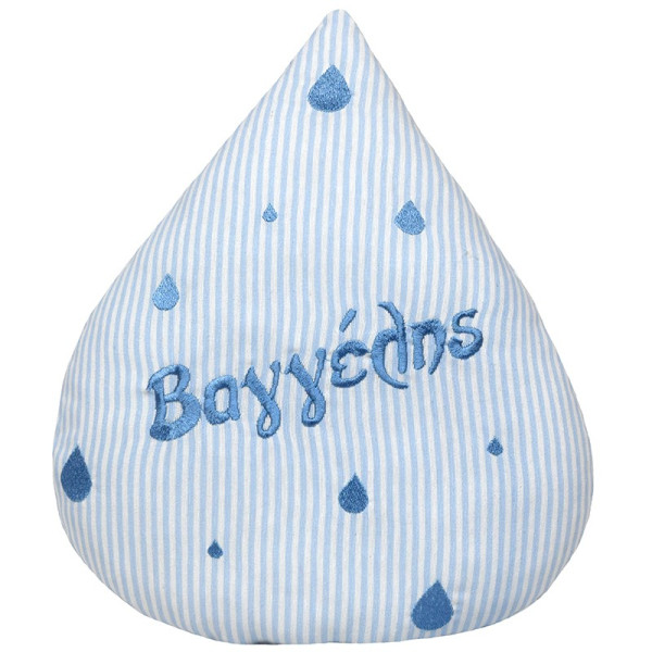 Μαξιλάρι σταγόνα με κεντημένο όνομα